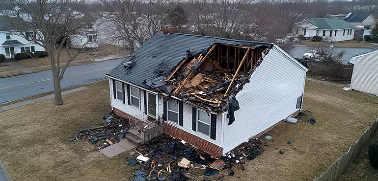 Why Choose Us for Selling Damaged House in Hayward, CA?