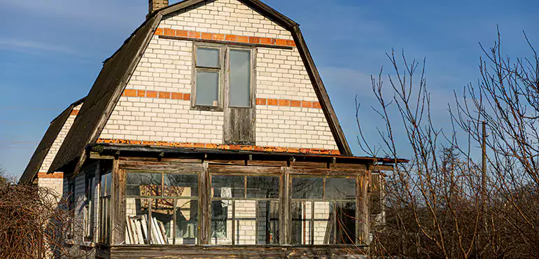 Types of Houses We Buy Without Repairs in Hayward, CA