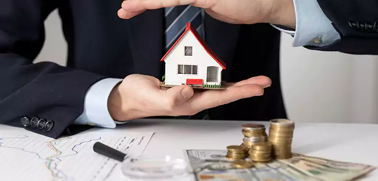 Who Do We Buy Houses From in Hayward, CA?